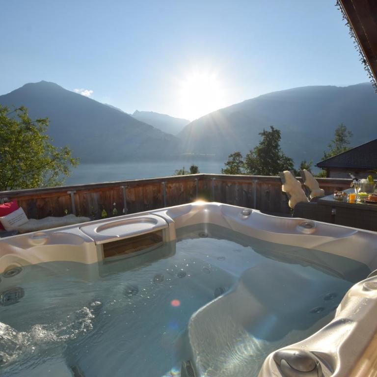 Chalets & Apartments Wachterhof - Deluxe Chalet mit Whirlpool und Sauna - 10