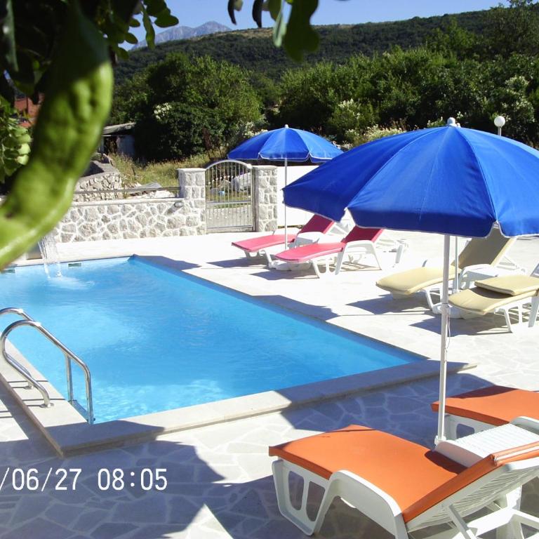 Vila Rogač - Vila sa Sopstvenim Bazenom - 53