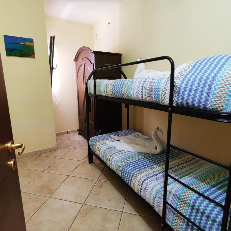 AlliPatuli Apartments - Appartamento con 2 Camere da Letto e Vista Piscina - 6