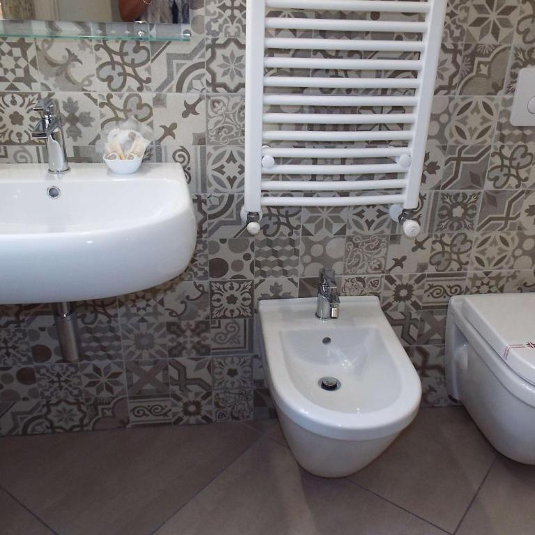 Cefalù Studio Room and Apartments - Two-Bedroom Apartment - 19