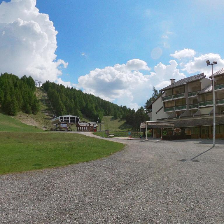 Studio Yomeo - La Joue Du Loup - Pied des pistes - 30M2 1 à 5 personnes - Studio - Vue sur Montagne - 13