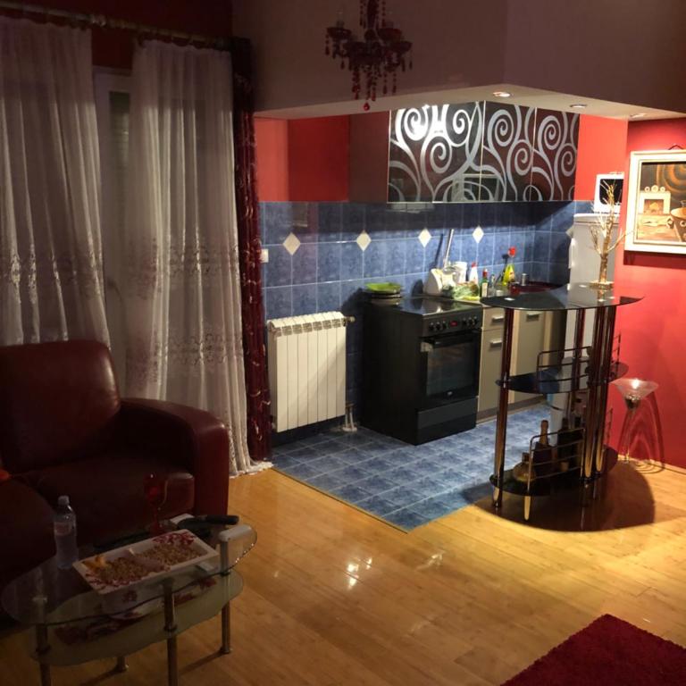 LOVE - Apartman sa 2 Spavaće Sobe - 16