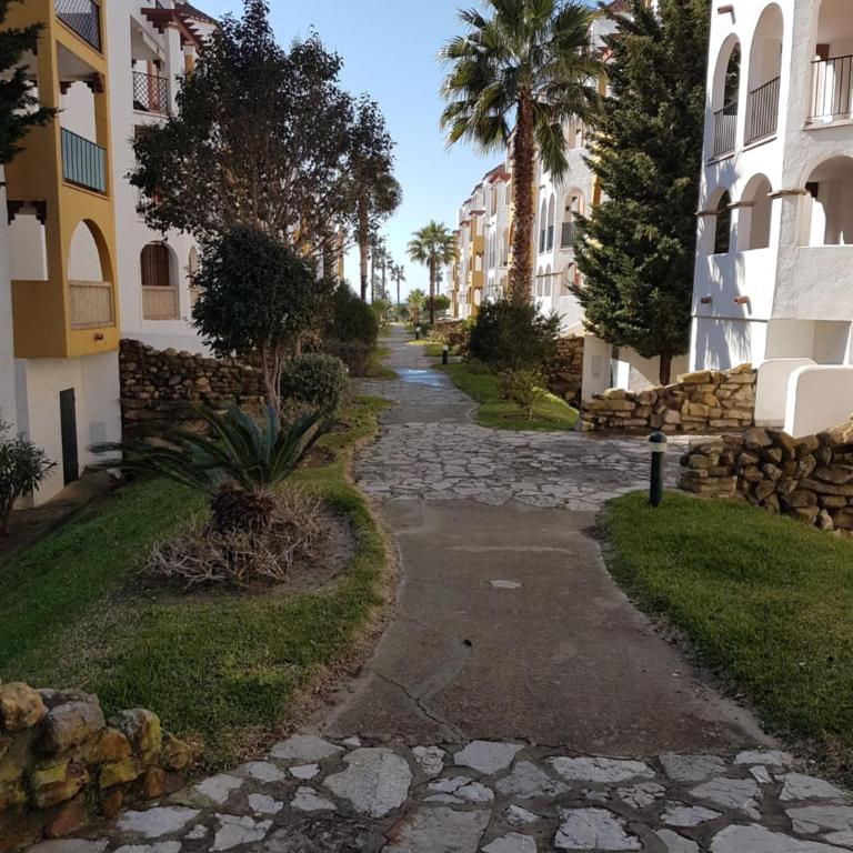 Apartamentos Atlanterra COSTA Y SOL - Two-Bedroom Apartment - 13