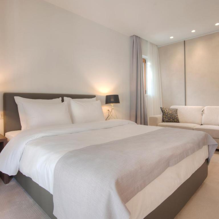 Hotel Vela - Superior Dvokrevetna Soba sa Bračnim Krevetom/Zasebnim Krevetima - 9