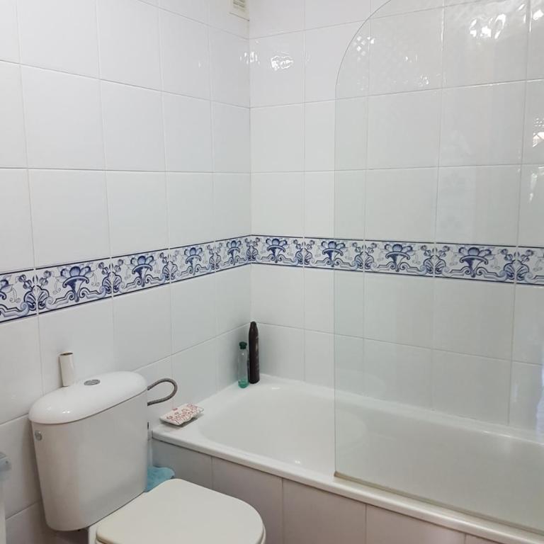 Apartamentos Atlanterra COSTA Y SOL - Two-Bedroom Apartment - 11