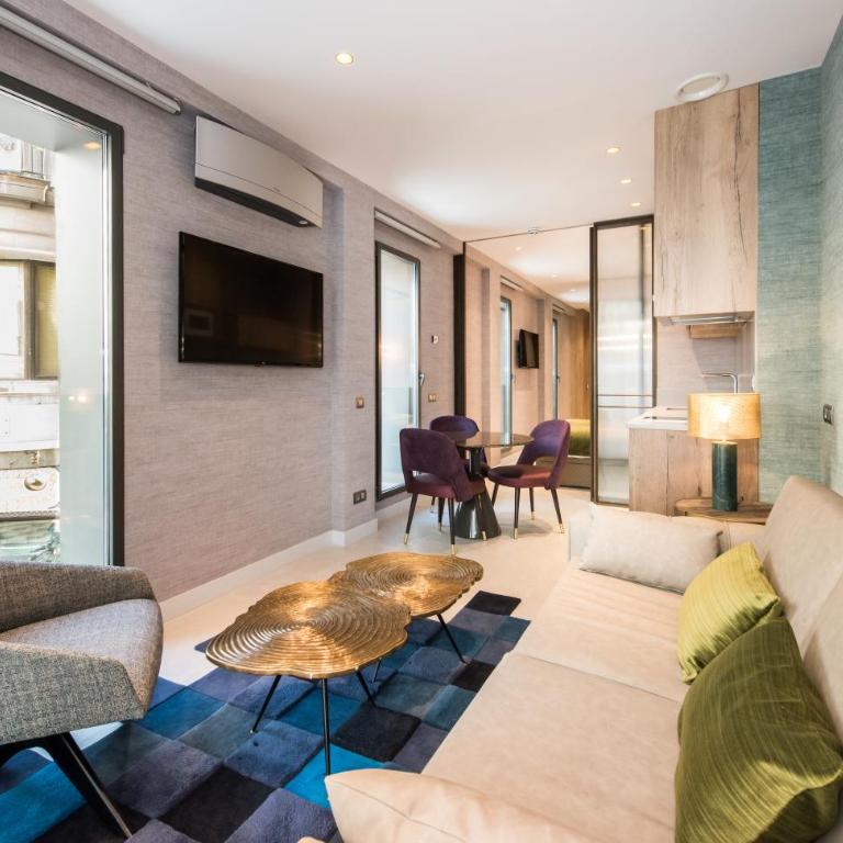 The Garden Suites - Deluxe Apartment - 9