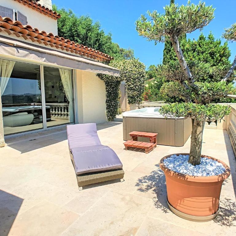 3 Bedrooms Villa near Cannes - Pool & Jacuzzi - Sea View - Villa 3 Chambres (6 Adultes) - 26
