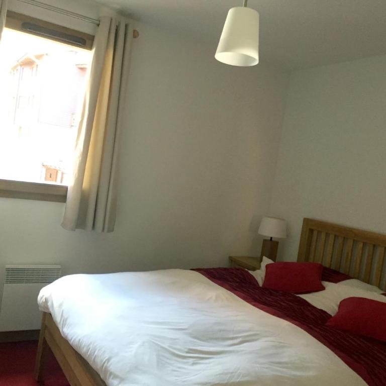 les 7 laux immobilier chalet B - Appartement - 5