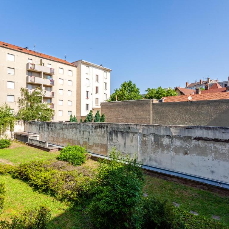 "Lumières",centre-ville, fonctionnel, cosy, au calme, avec espace de travail, faculté Lyon 3 - Studio - 21