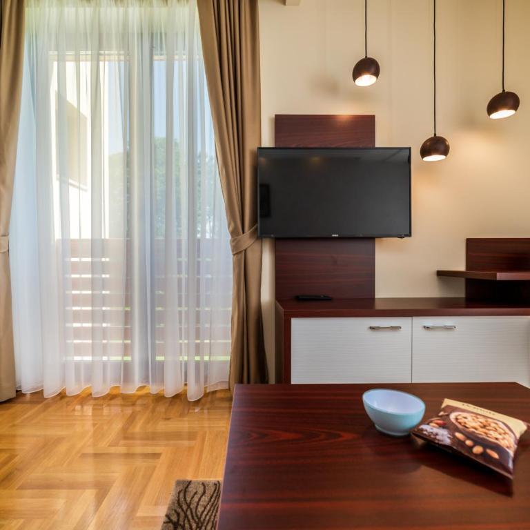 Vila Valentina - Apartman sa Balkonom - 8