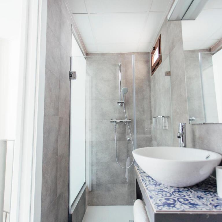 One&Lux Byron Suites - Apartamento con terraza - 2