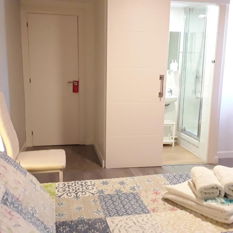 Pension Principado - Double Room with Terrace - 4