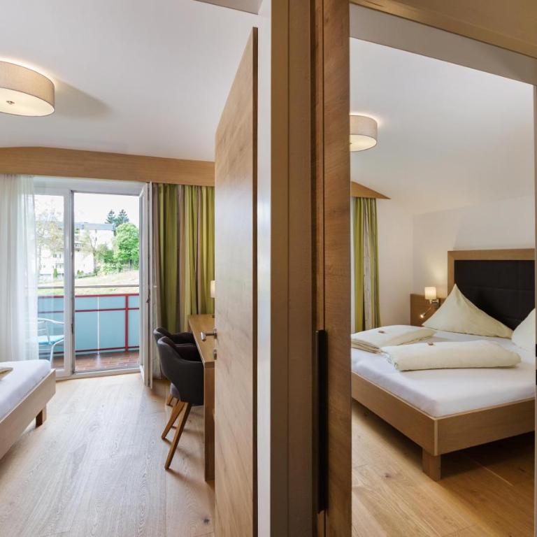 Hotel Garni Sohler - Doppelzimmer mit Balkon - 2