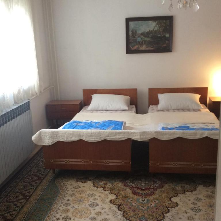 Accordeon - One-Bedroom Apartment - 7