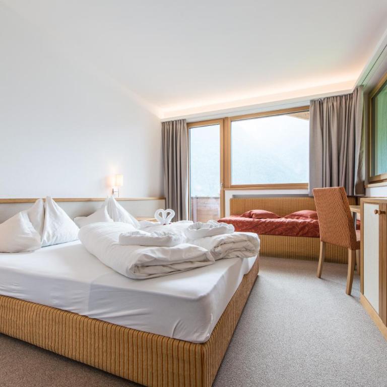 Hotel Taufers - Chambre Double avec Balcon - 2