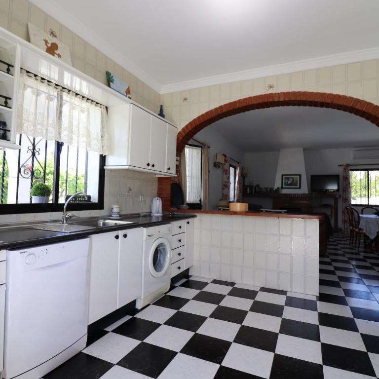 Villa Corbera by SpainSunRentals 1114 - Villa con piscina privada - 7