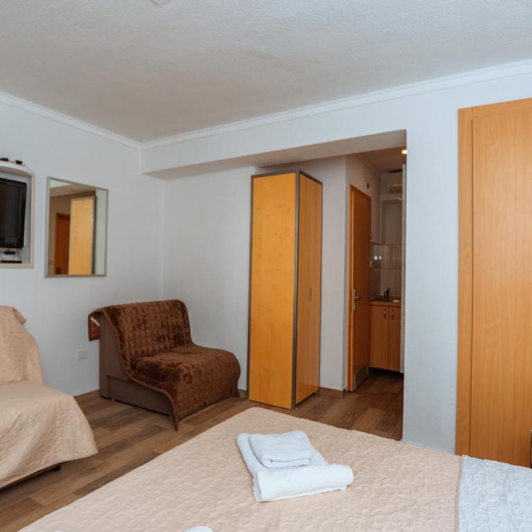 Hotel Savojo - Studio with Sea View - 11
