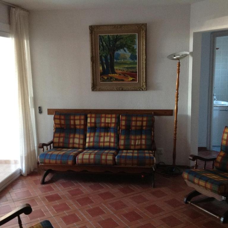 Apartament Turístic Alhambra - Three-Bedroom Apartment - 2