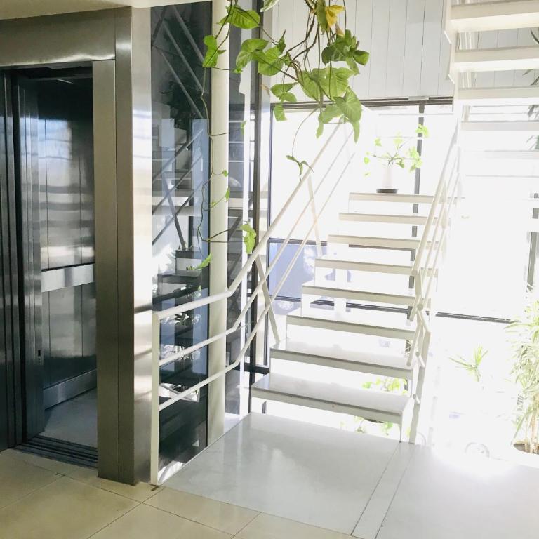 Regency Bombal Apartments - Habitación con cama grande - 14