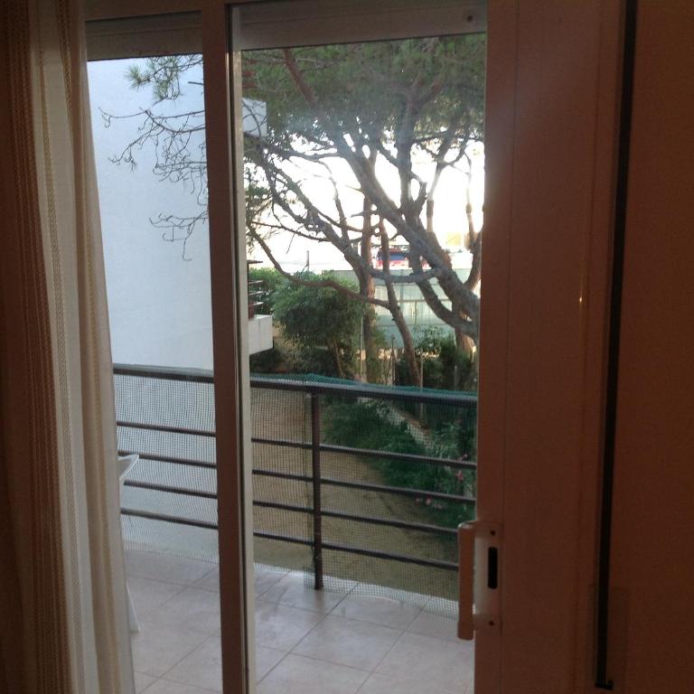 Apartament Turístic Alhambra - Three-Bedroom Apartment - 6