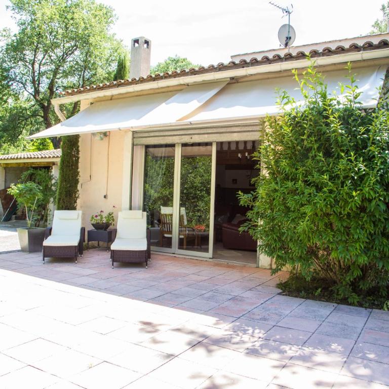 Domaine en Provence Gîte la Ferrandiere - Maison 2 Chambres - 7