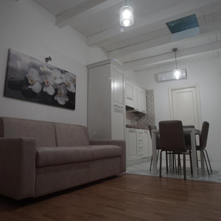L'Orchidea Bianca - One-Bedroom Apartment - 1