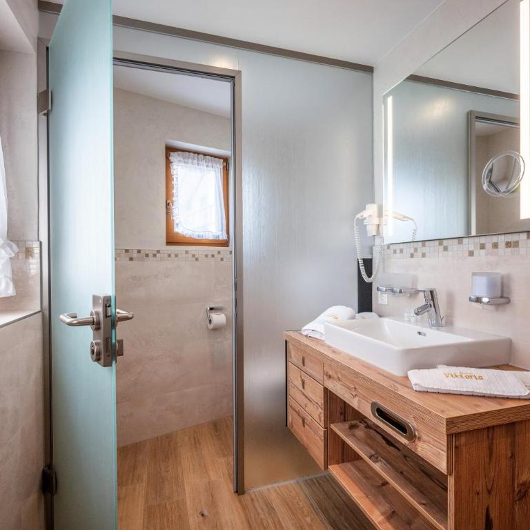 Hotel Viktoria & Landhaus Joggl - Junior Suite - 5