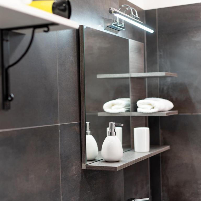 A casa di Cassi - Camera Matrimoniale con Bagno Privato - 2