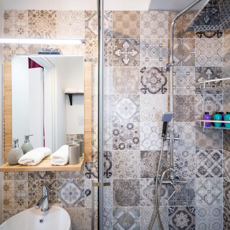A casa di Cassi - Camera Matrimoniale con Bagno Privato - 4