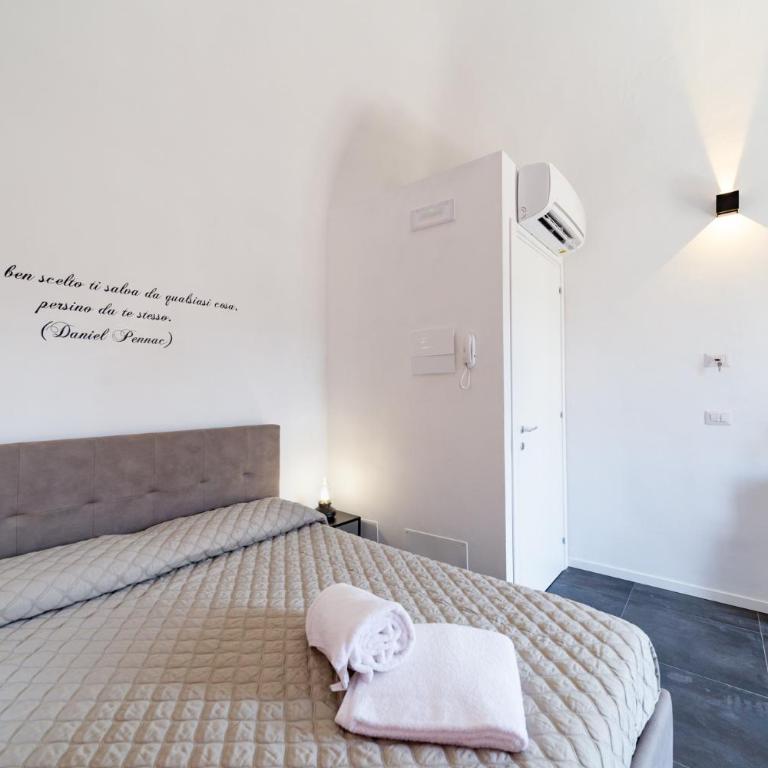 A casa di Cassi - Camera Matrimoniale con Bagno Privato - 9