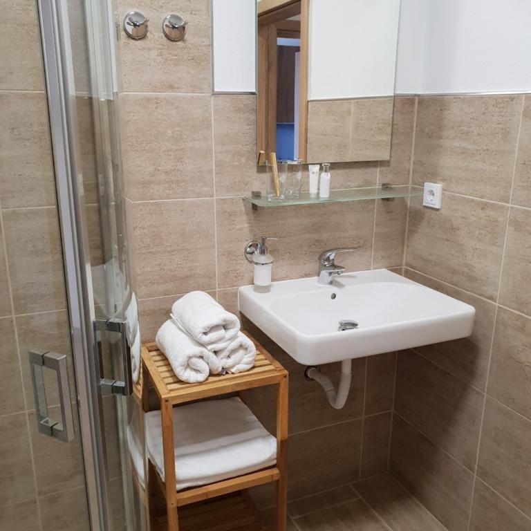 Amalia Haus - Two-Bedroom Apartment - 7