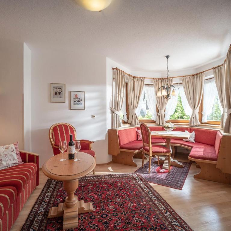 Hotel Viktoria & Landhaus Joggl - Standard Familienzimmer - 17