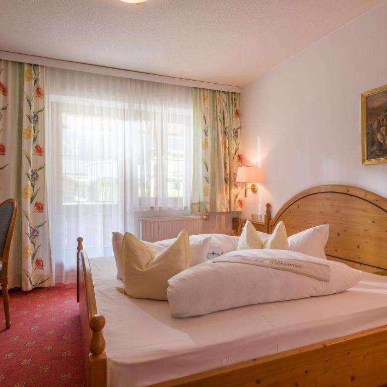 Hotel Viktoria & Landhaus Joggl - Standard Familienzimmer - 15