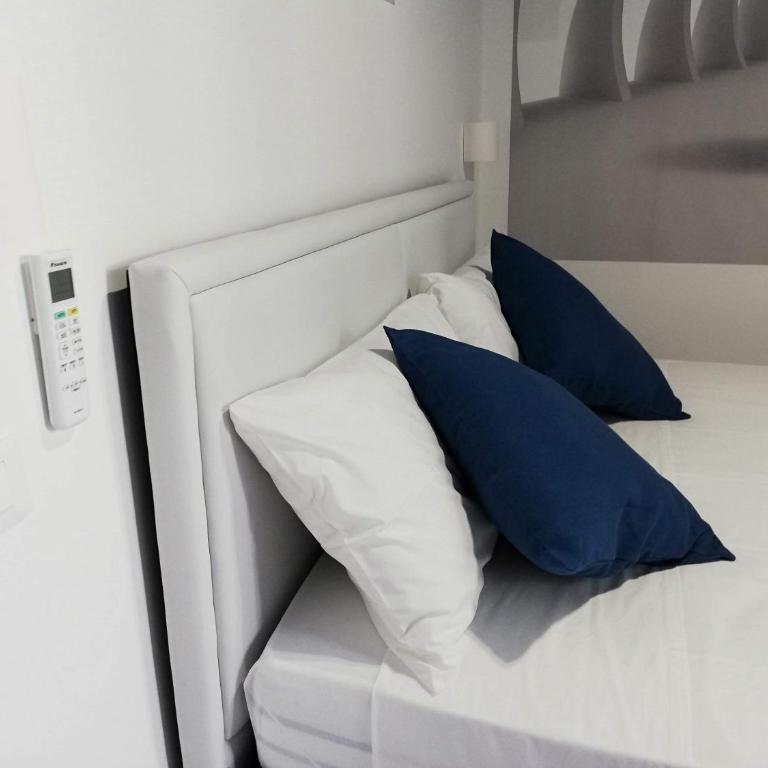 GH Rooms Catania - Double Room with Private Bathroom - 3