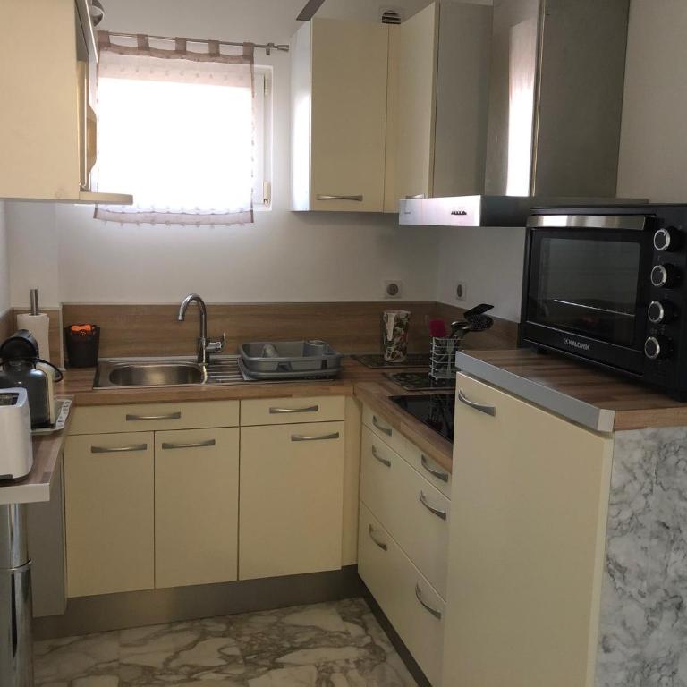 T2 DE 40 M2 EN REZ DE JARDIN Avec parking CARNON PLAGE - Appartement 1 Chambre - 7