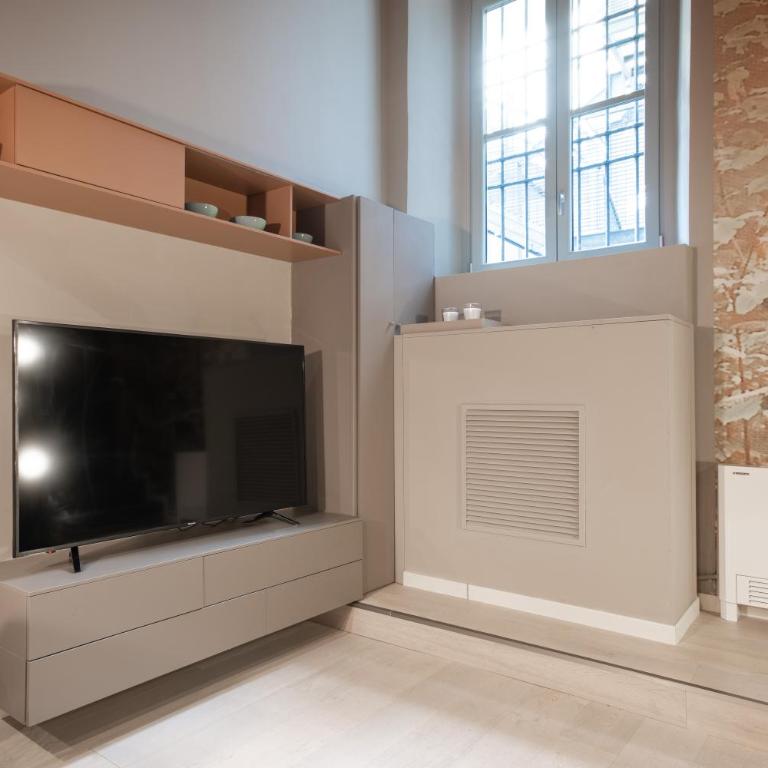GuestHost - City Center Quadrilatero Romano - Loft - 13