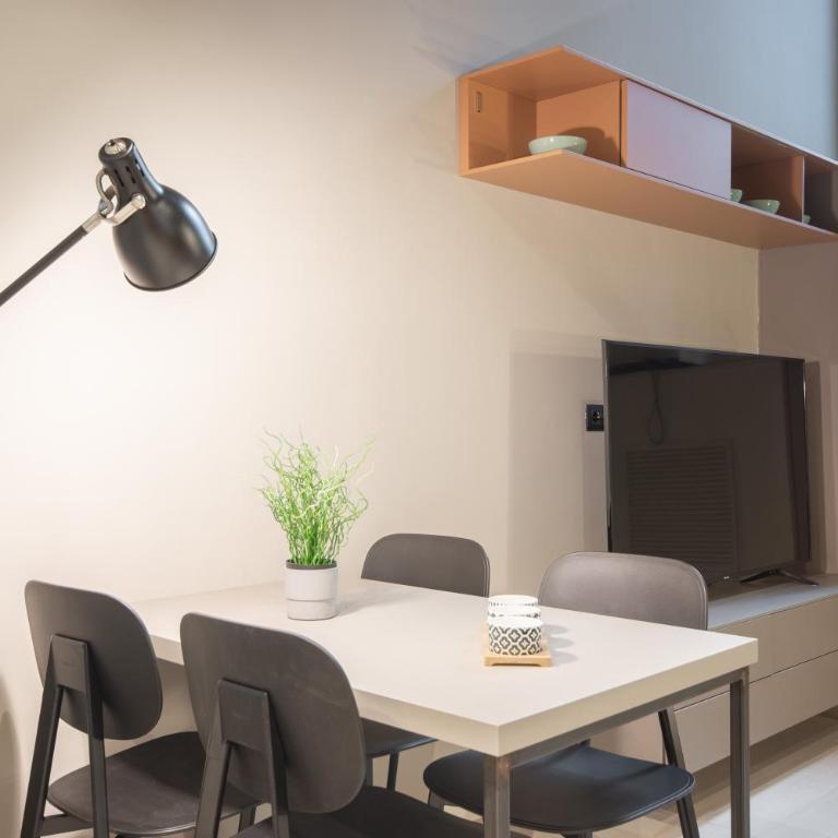 GuestHost - City Center Quadrilatero Romano - Loft - 15