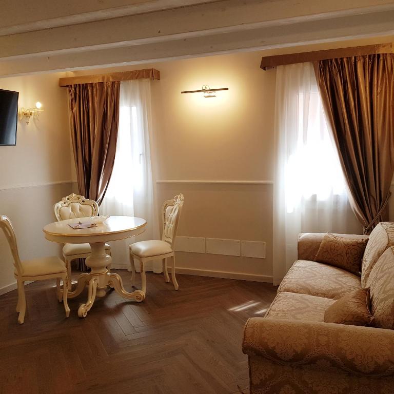Ca' Vittoria Boutique House ApartSuite Chioggia - Suite Duplex - 23