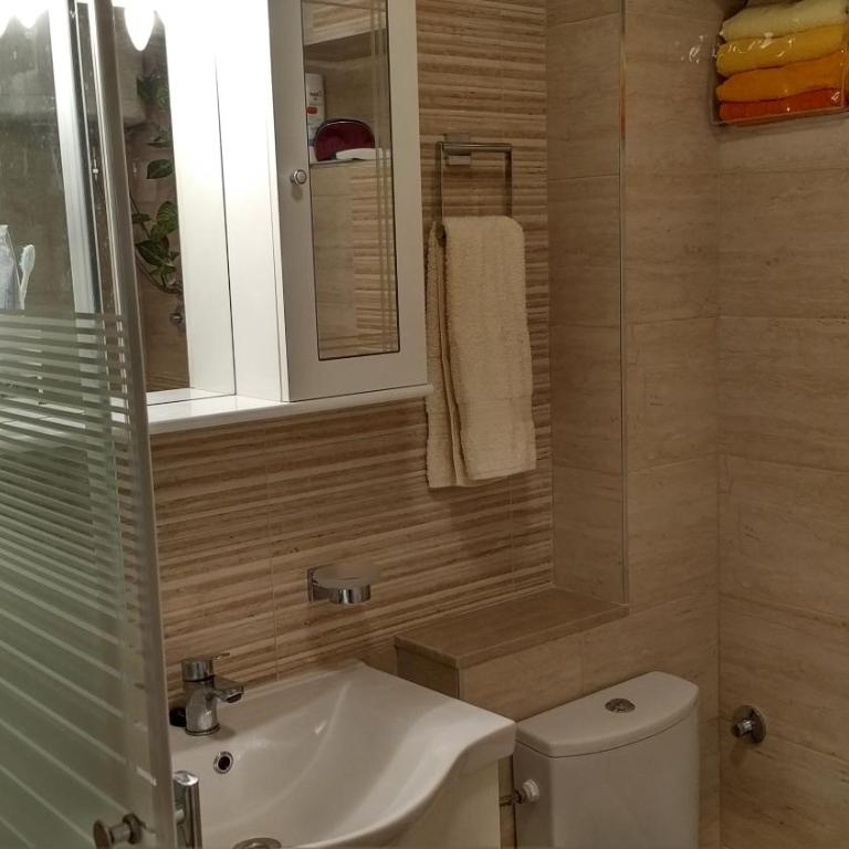 Apartmani Amfora - Igalo - One-Bedroom Suite - 20