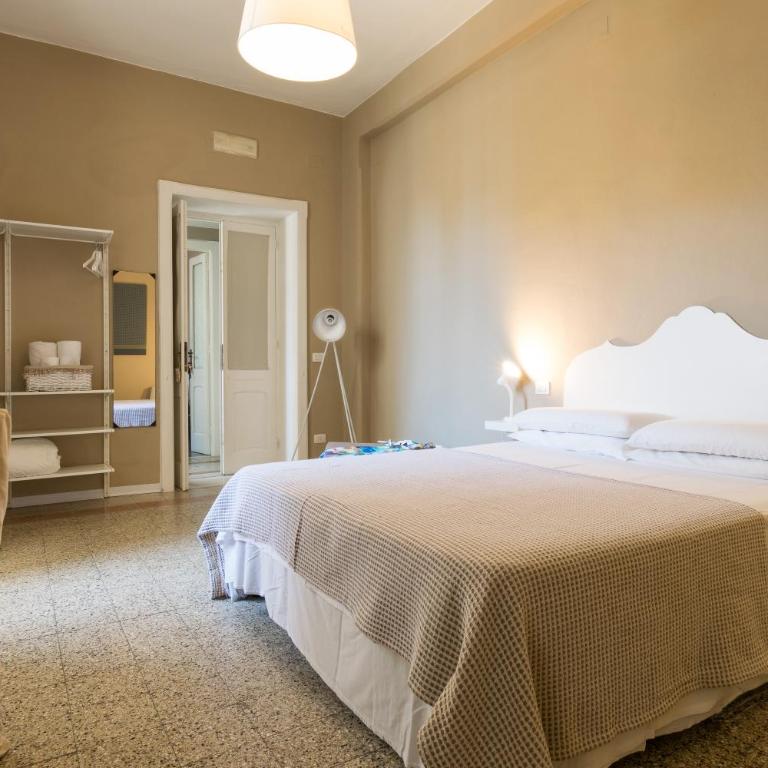 BluLassù City Center Rooms - Deluxe Double or Twin Room - 2