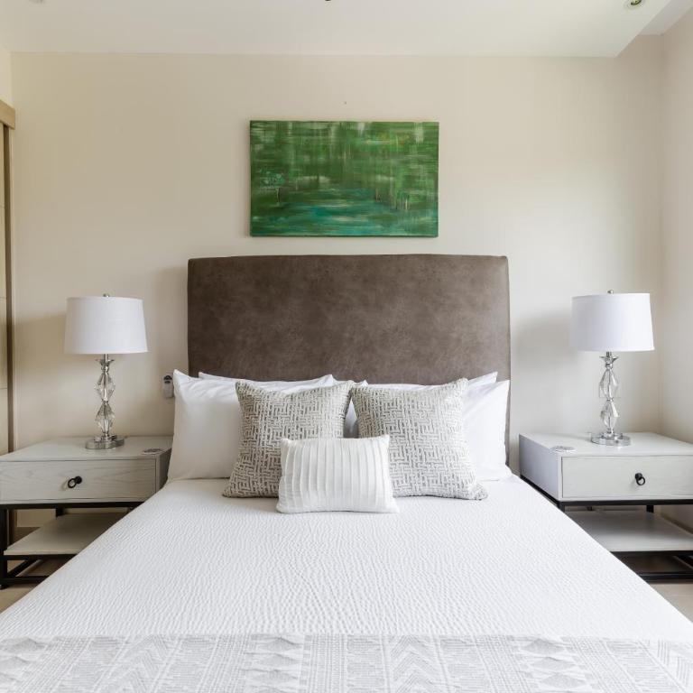 Condo Maxim E 305 Condo - Two-Bedroom Apartment - 32