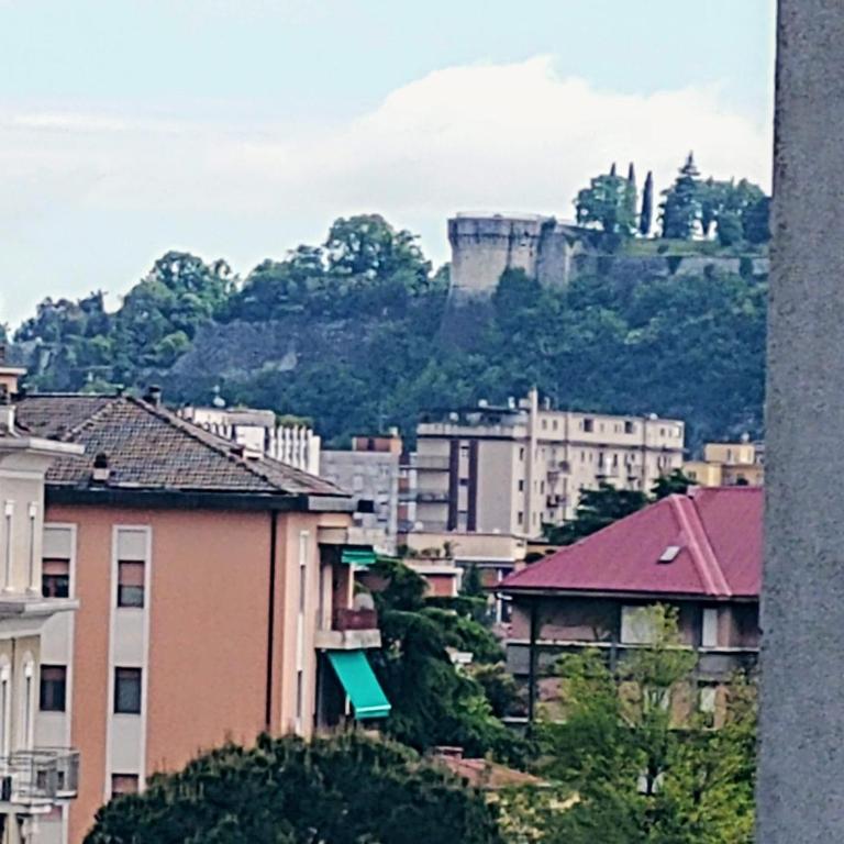 Appartamento con terrazzo zona ospedale civile - Apartamento con terraza - 16
