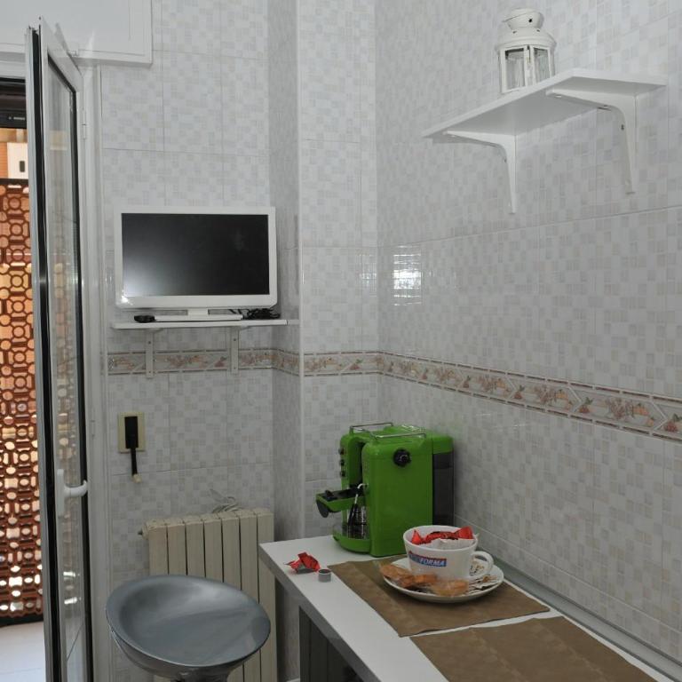 Casa Sarahouse - One-Bedroom Apartment - 11