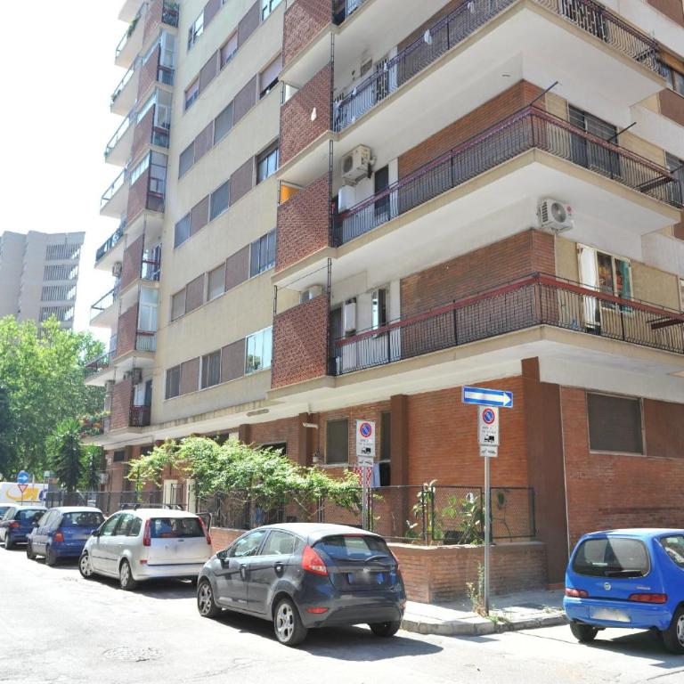 Casa Sarahouse - One-Bedroom Apartment - 39