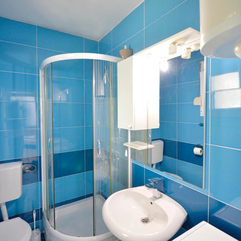 Apartments Kriva Ulica - One-Bedroom Apartment with Terrace - 28
