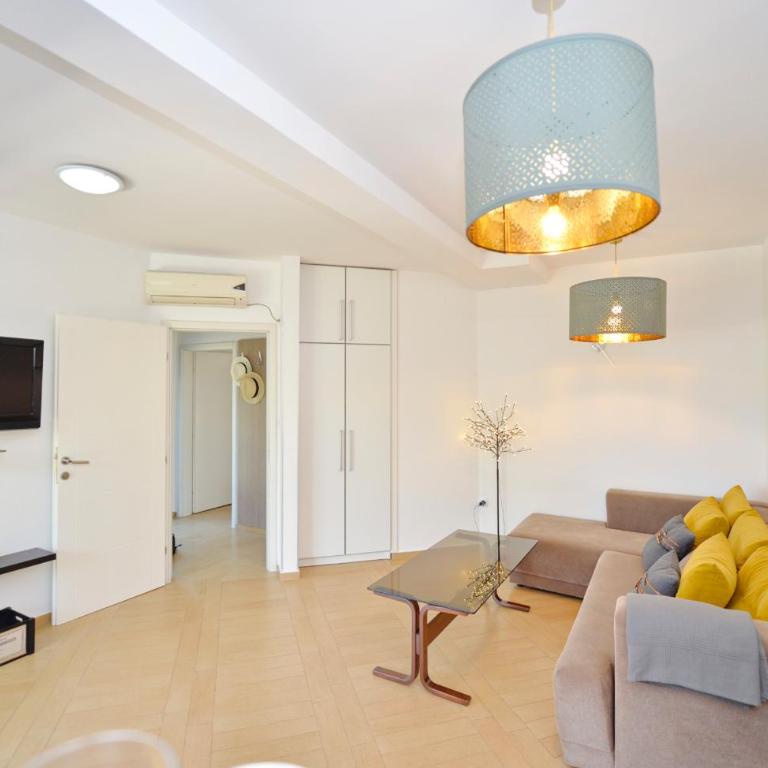 Apartments Kriva Ulica - One-Bedroom Apartment with Sofa Bed and Terrace - 21