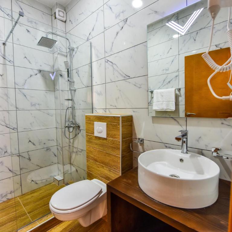 Dragovoja Lux Apartments & Rooms - One-Bedroom Apartment - 1