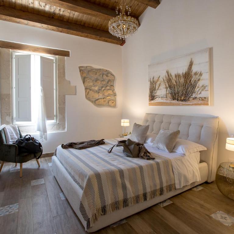 Ortigia Boutique Palace - Suite con Terrazza - 4