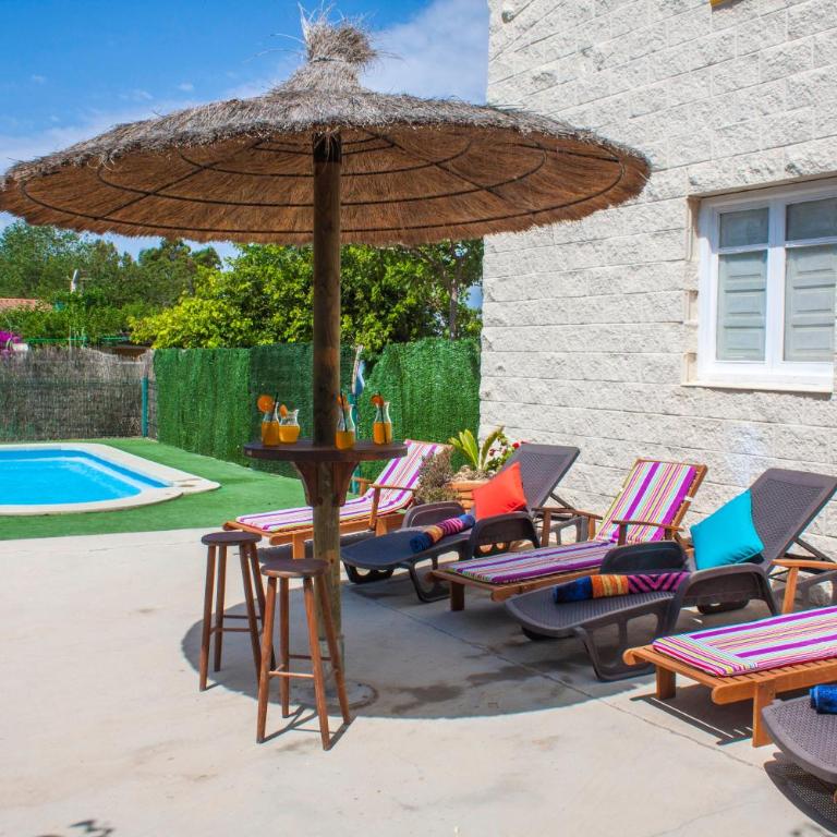 Paradise Ebro 2 - Seven-Bedroom House - 13