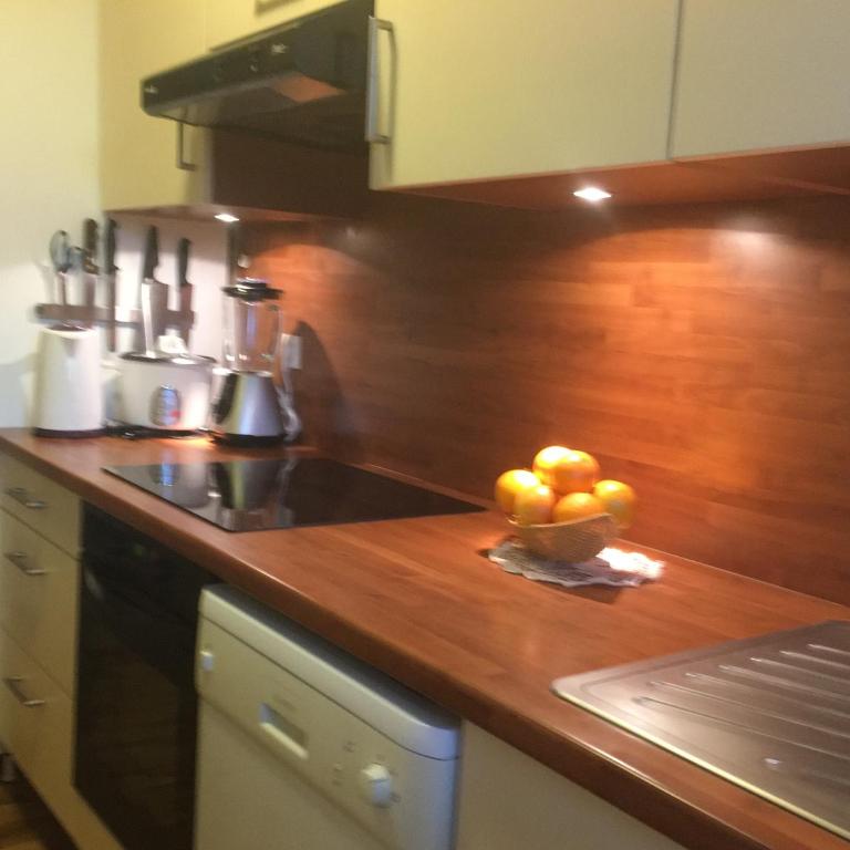 ZenGarden Pool,3bedrooms,lit bébé Beach800m,box&wifi - Appartement 2 Chambres - 9